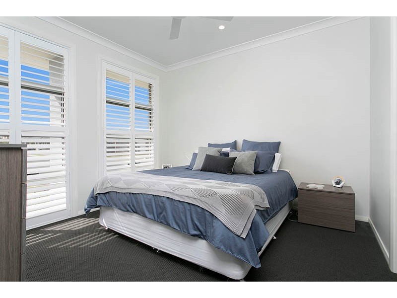 16 Wholahan Avenue, Horsley NSW 2530