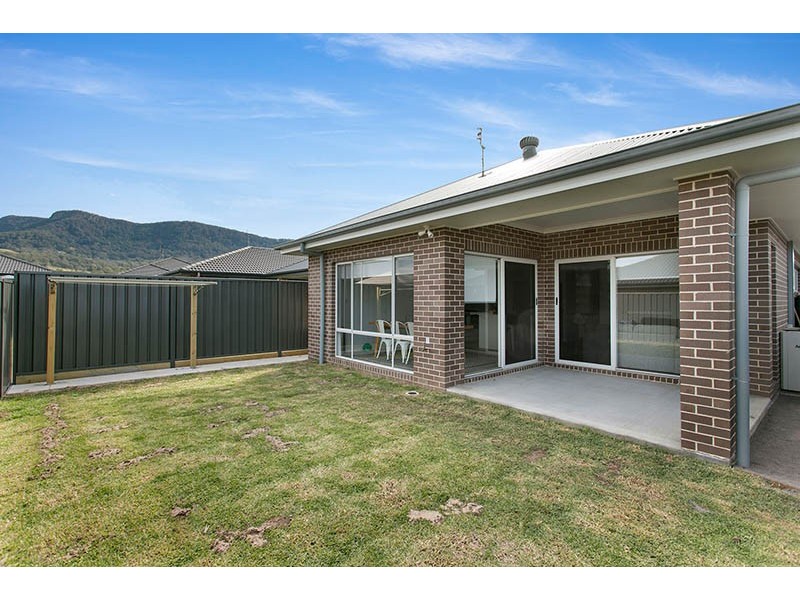 16 Wholahan Avenue, Horsley NSW 2530