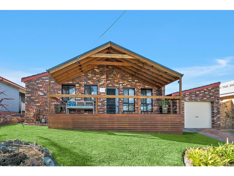 63 Osborne Parade, Warilla NSW 2528