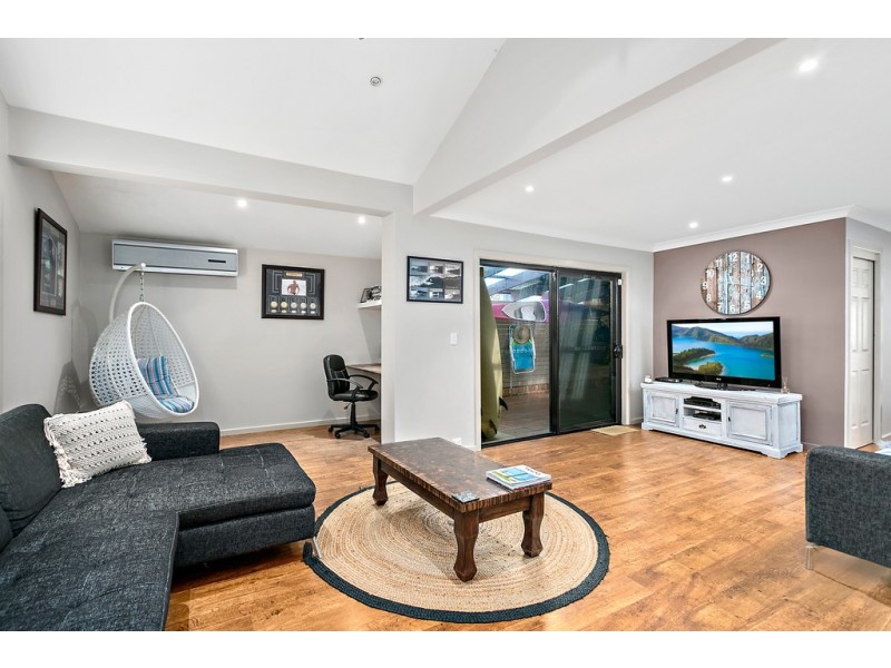 63 Osborne Parade, Warilla NSW 2528