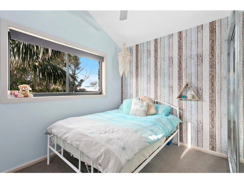 63 Osborne Parade, Warilla NSW 2528