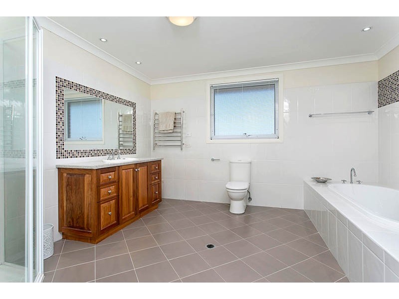 6 Ibis Place, Blackbutt NSW 2529