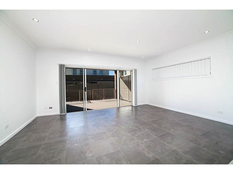 43A Elizabeth Circuit, Flinders NSW 2529