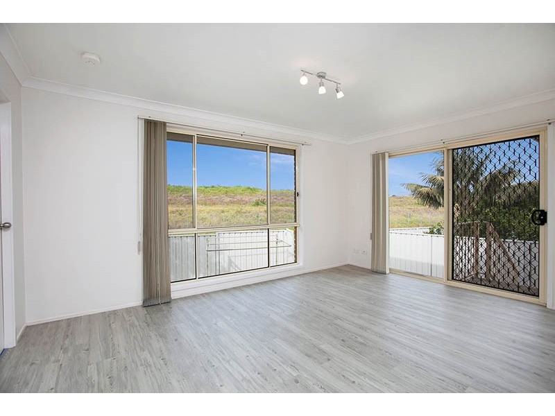 2/13 William Street, Shellharbour NSW 2529