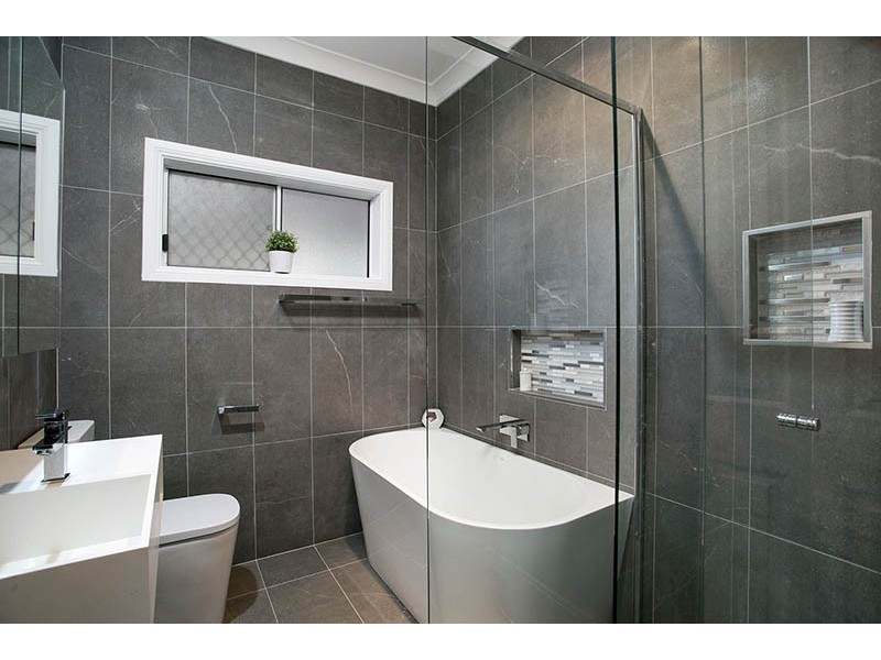 46 Helen Street, Warilla NSW 2528