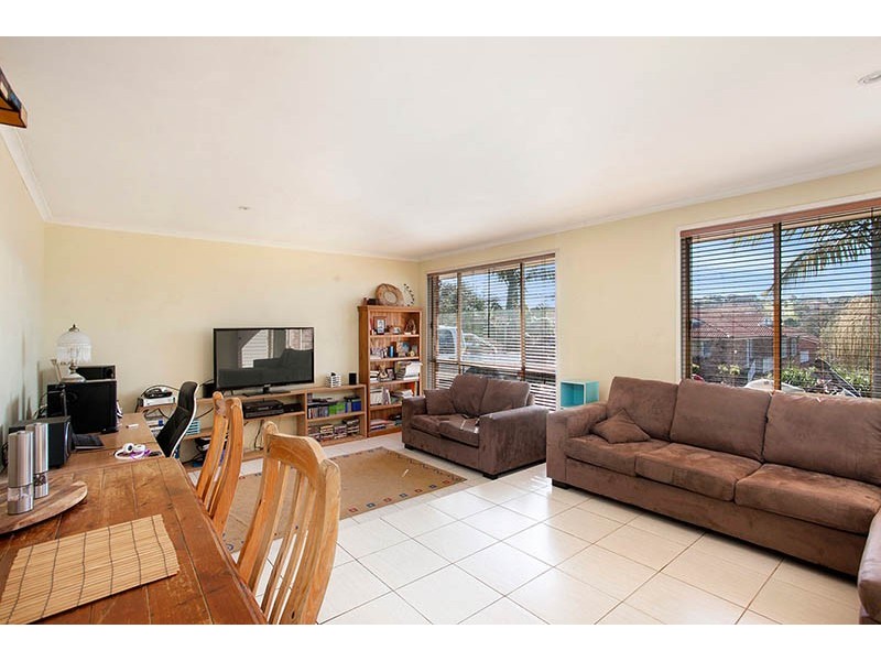 1 Merimbula Close, Flinders NSW 2529