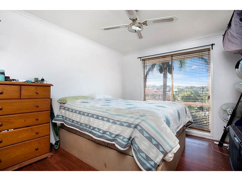 1 Merimbula Close, Flinders NSW 2529