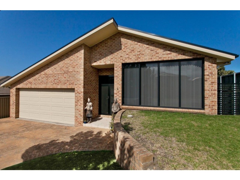 4 Gabo Crescent, Shell Cove NSW 2529