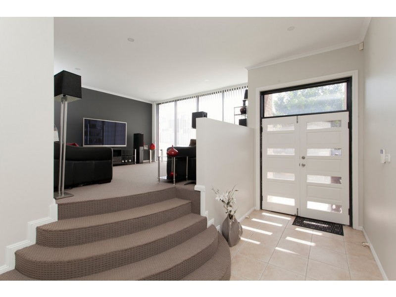 4 Gabo Crescent, Shell Cove NSW 2529