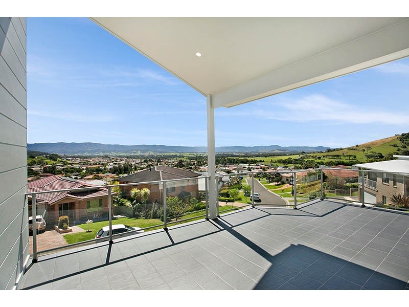 16A Clermont Crescent, Albion Park NSW 2527