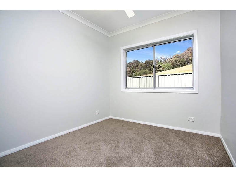 16A Clermont Crescent, Albion Park NSW 2527