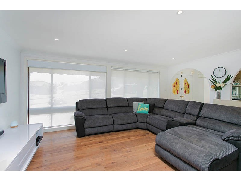 87 Parklands Drive, Shellharbour NSW 2529