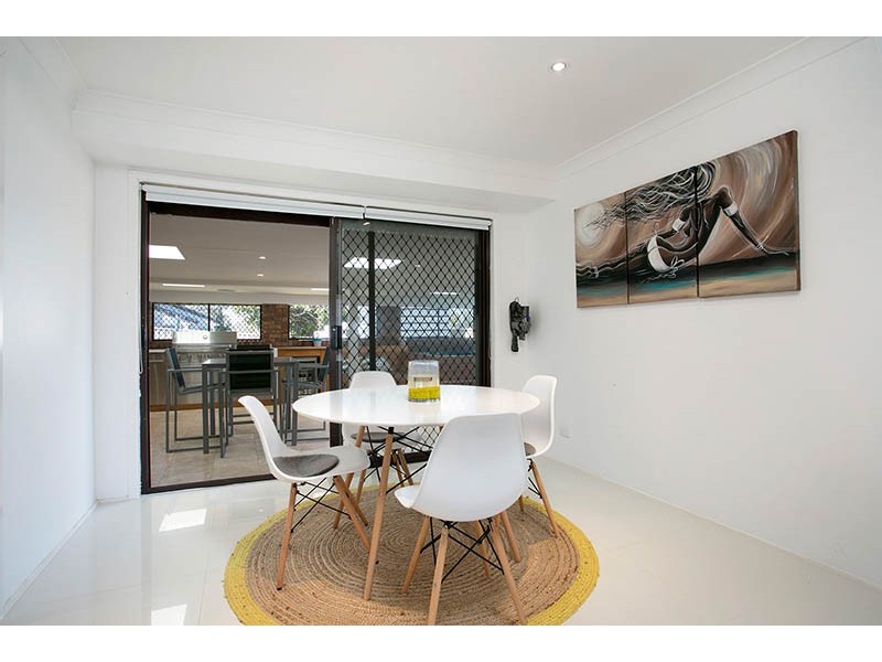 87 Parklands Drive, Shellharbour NSW 2529