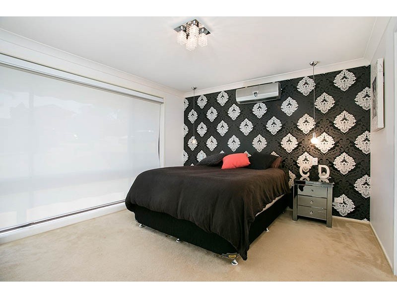 87 Parklands Drive, Shellharbour NSW 2529