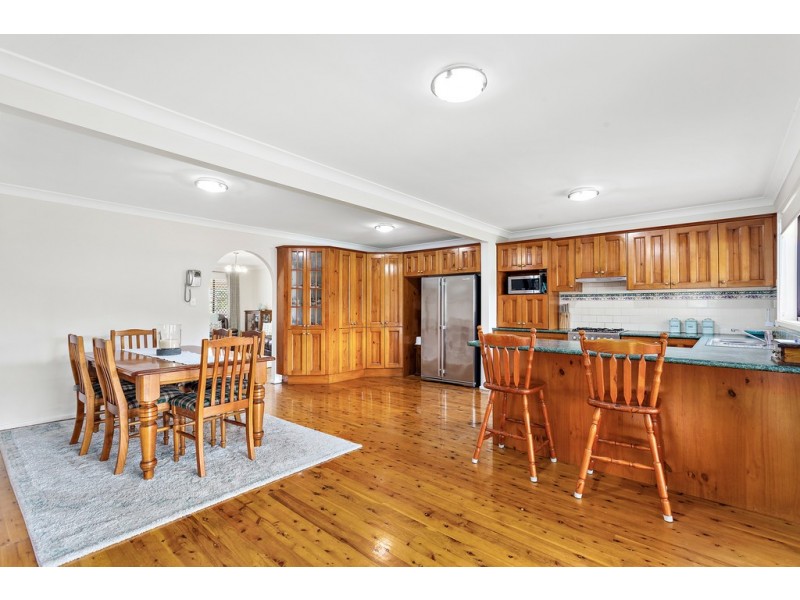 22 Captain Cook Drive, Barrack Heights NSW 2528