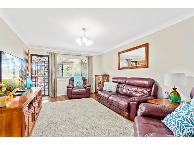 22 Captain Cook Drive, Barrack Heights NSW 2528