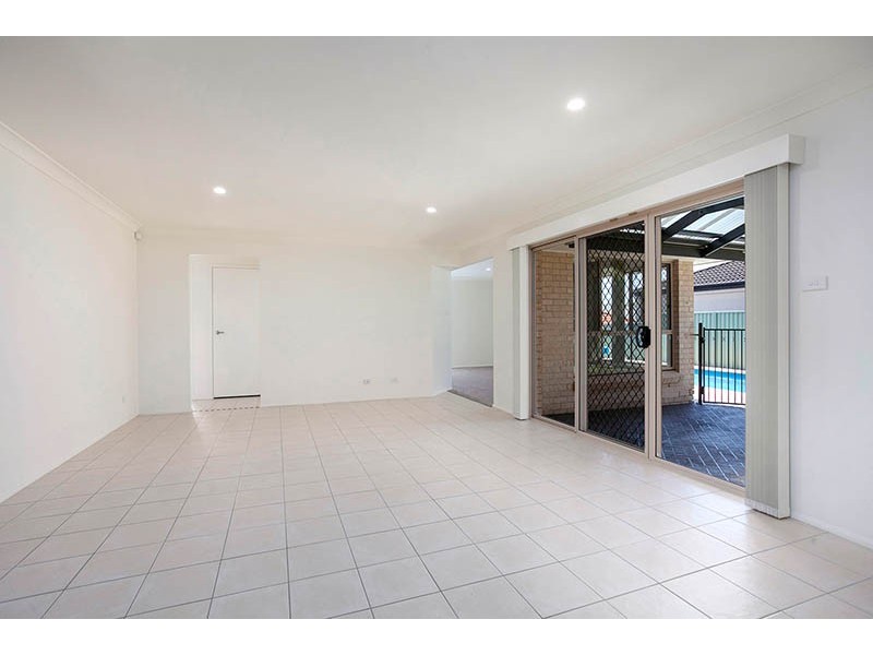 9 Yulara Drive, Albion Park NSW 2527