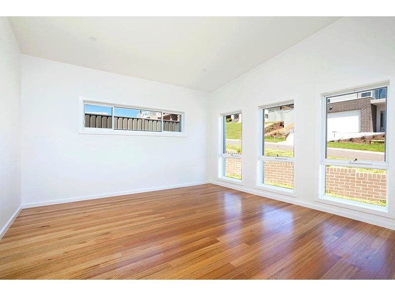 10 National Avenue, Shell Cove NSW 2529