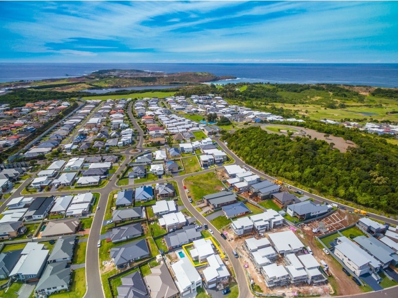 10 National Avenue, Shell Cove NSW 2529