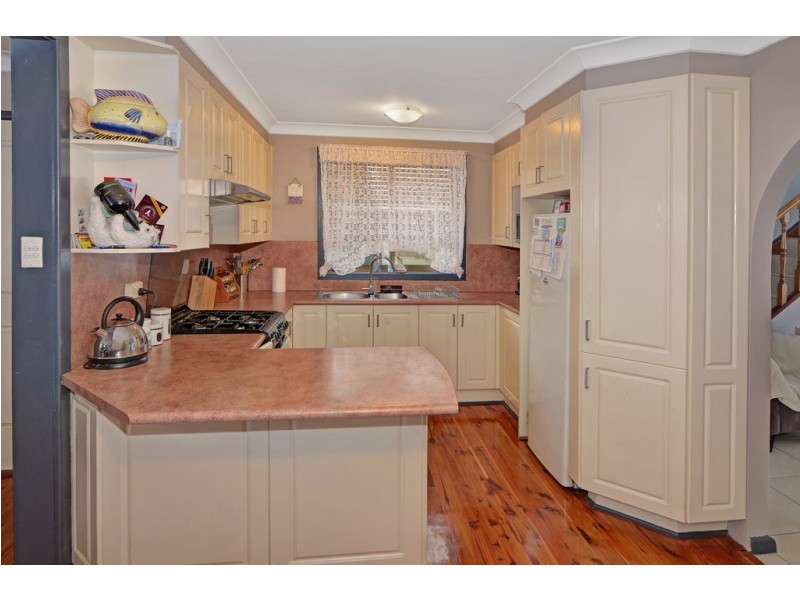 5 Bass Street, Barrack Heights NSW 2528