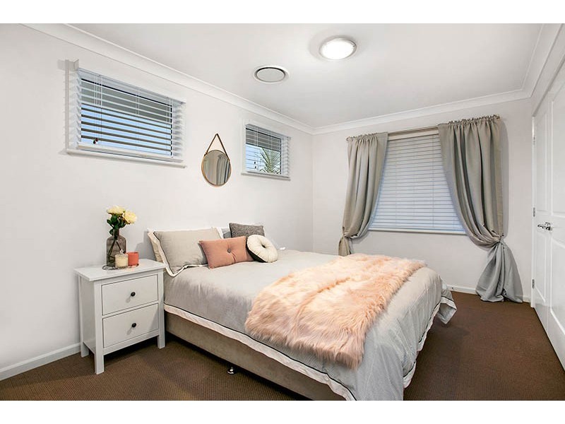 5 Hayman Crescent, Shell Cove NSW 2529