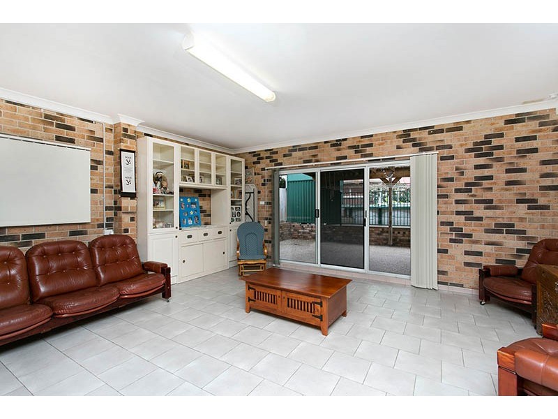 76 Parklands Drive, Shellharbour NSW 2529