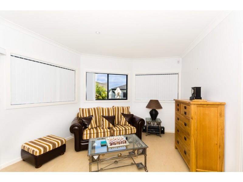 9 Francis Road, Flinders NSW 2529