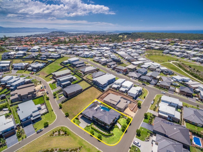 9 Francis Road, Flinders NSW 2529
