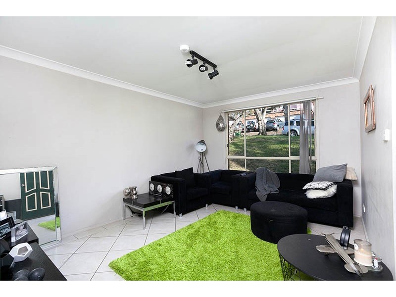 1 Petrel Place, Blackbutt NSW 2529