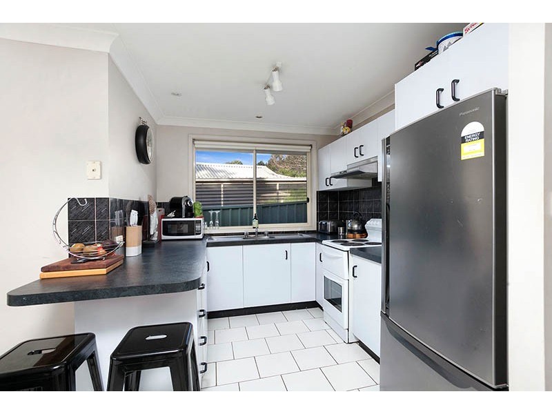 1 Petrel Place, Blackbutt NSW 2529