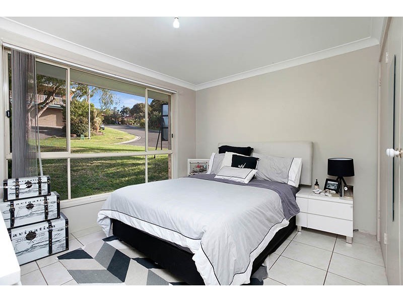 1 Petrel Place, Blackbutt NSW 2529