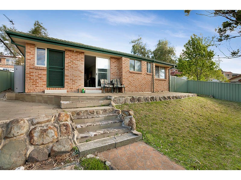 1 Petrel Place, Blackbutt NSW 2529