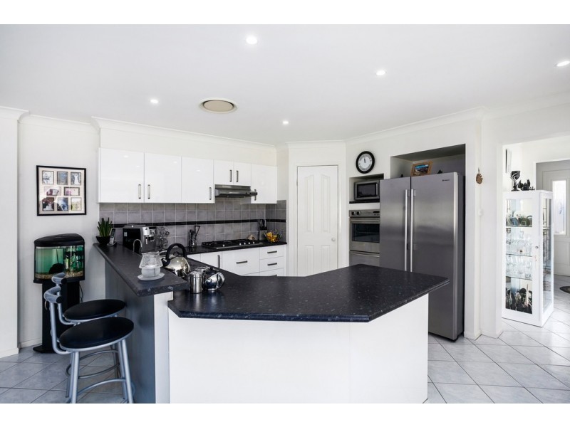 5 Molineaux Avenue, Shell Cove NSW 2529