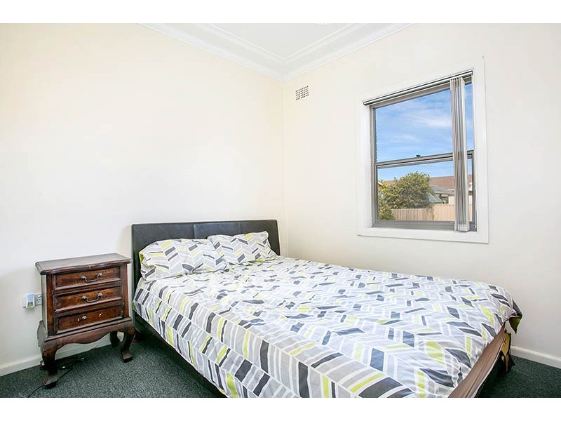 96 Ocean Street, Windang NSW 2528