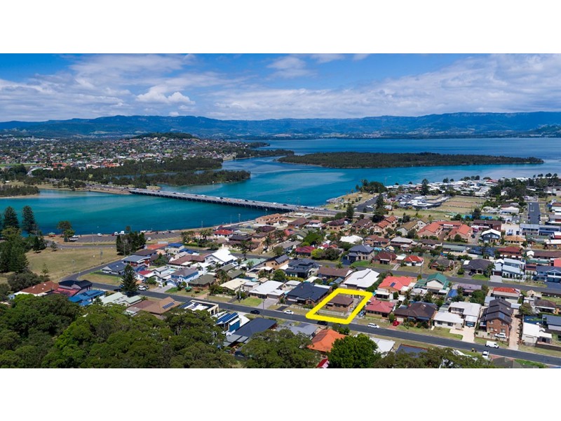 96 Ocean Street, Windang NSW 2528