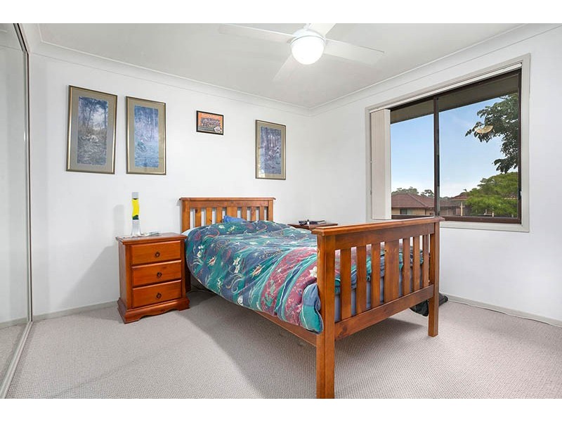 22 Minda Crescent, Oak Flats NSW 2529