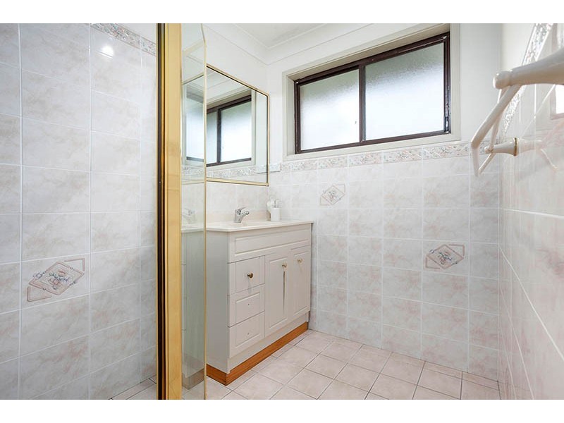 22 Minda Crescent, Oak Flats NSW 2529