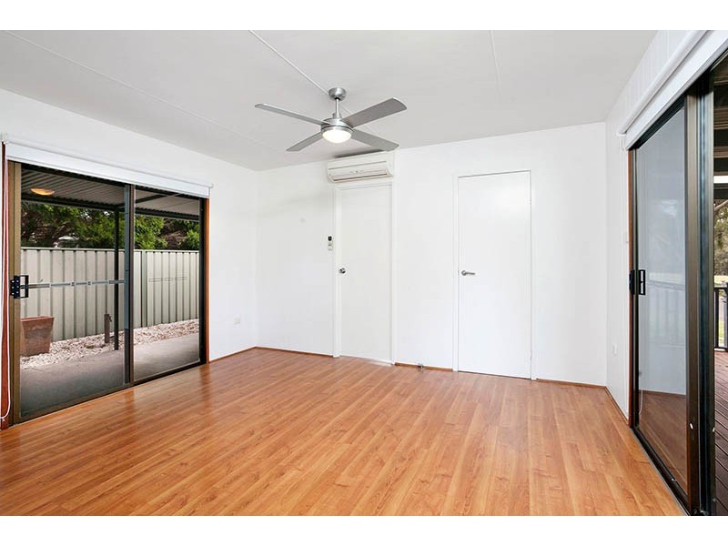 97 Casuarina Crescent, Kanahooka NSW 2530