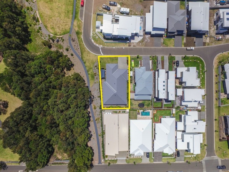 17 Red Sands Avenue, Shell Cove NSW 2529