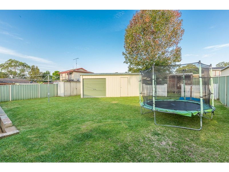 5 Kilpa Place, Oak Flats NSW 2529