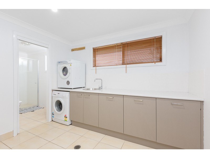 5 Kilpa Place, Oak Flats NSW 2529