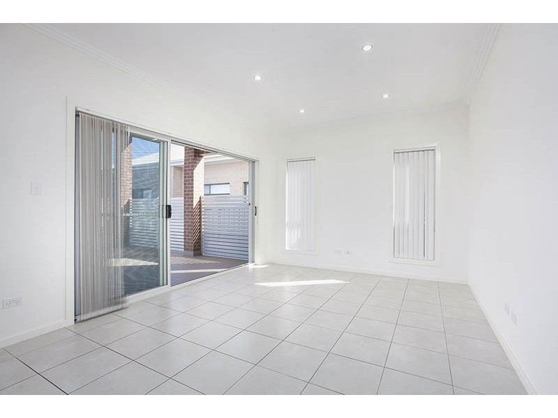 68 Elizabeth Circuit, Flinders NSW 2529
