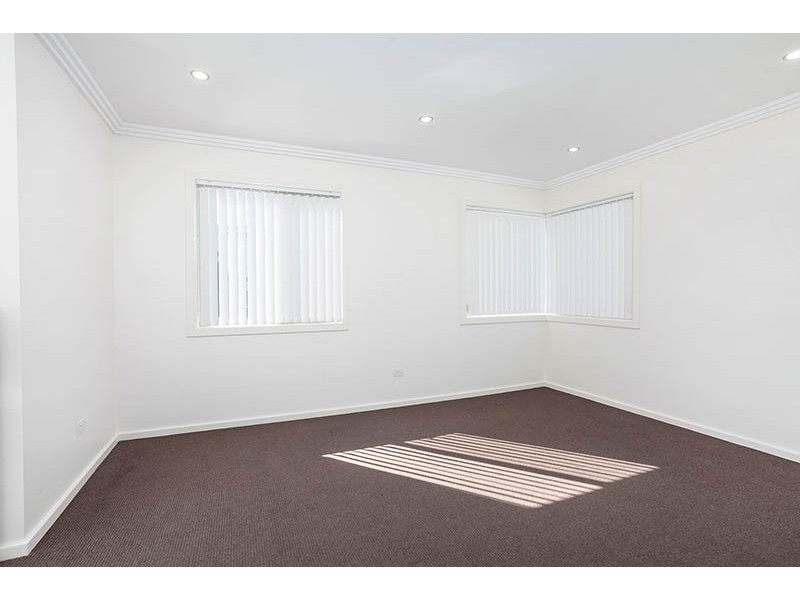 68 Elizabeth Circuit, Flinders NSW 2529
