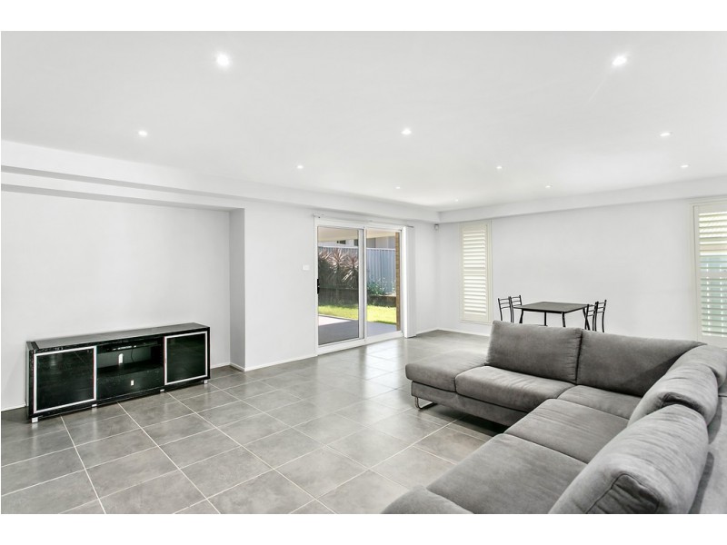 3 Lakelands Close, Shell Cove NSW 2529