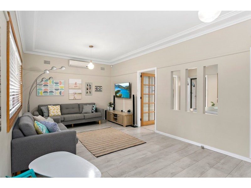 17 Brian Avenue, Warilla NSW 2528