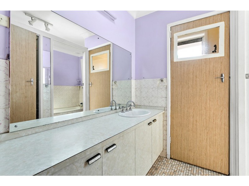 3 Hopetoun Street, Oak Flats NSW 2529