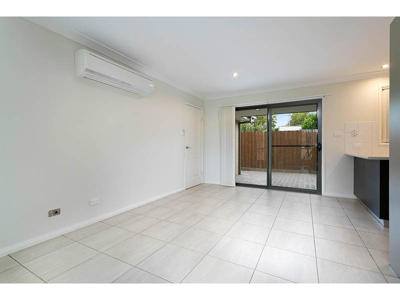 3 Madden Street, Oak Flats NSW 2529
