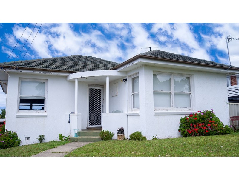 7 Towns Street, Shellharbour NSW 2529