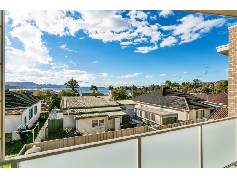 78A Deakin Street, Oak Flats NSW 2529