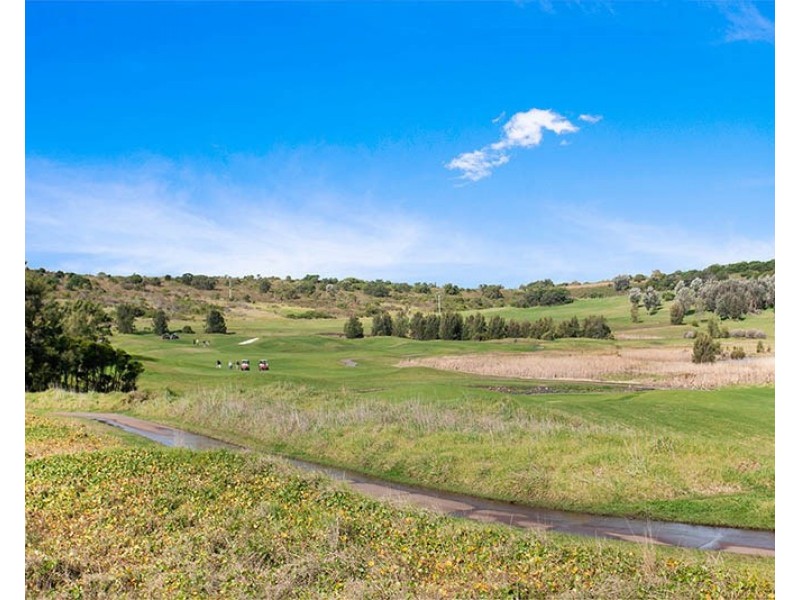 35 Fairways Drive, Shell Cove NSW 2529